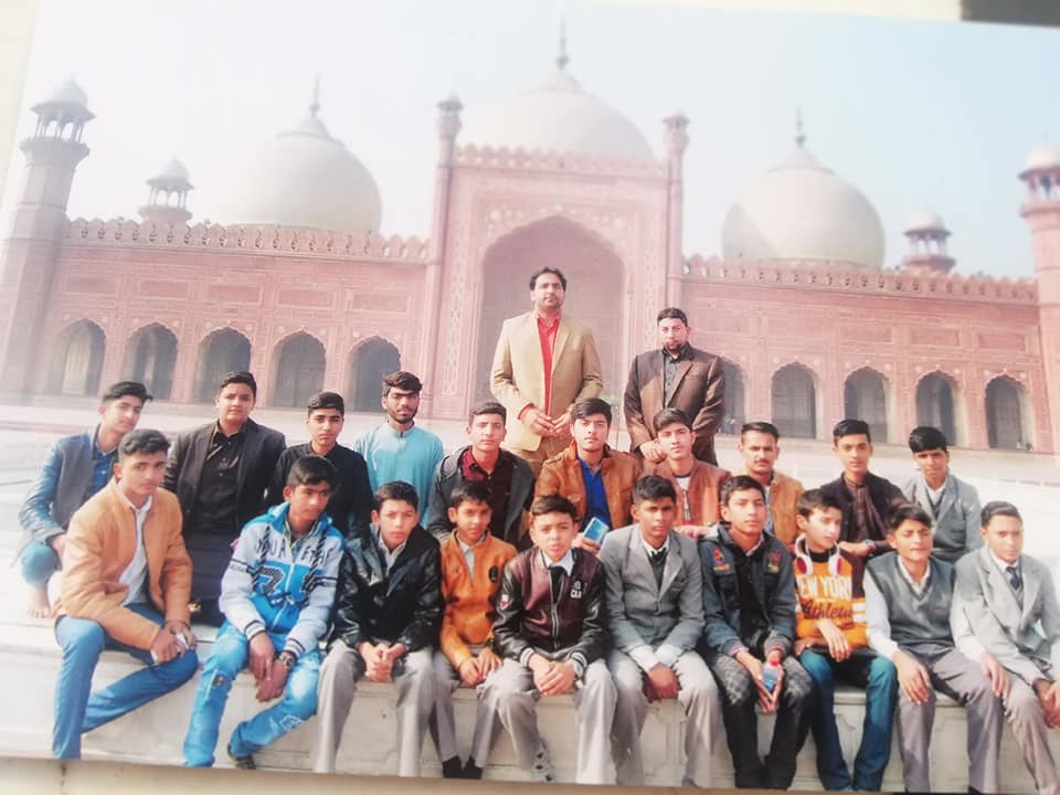 46894512_2178752599005101_511503636853948416_n